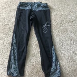 Nike leggings